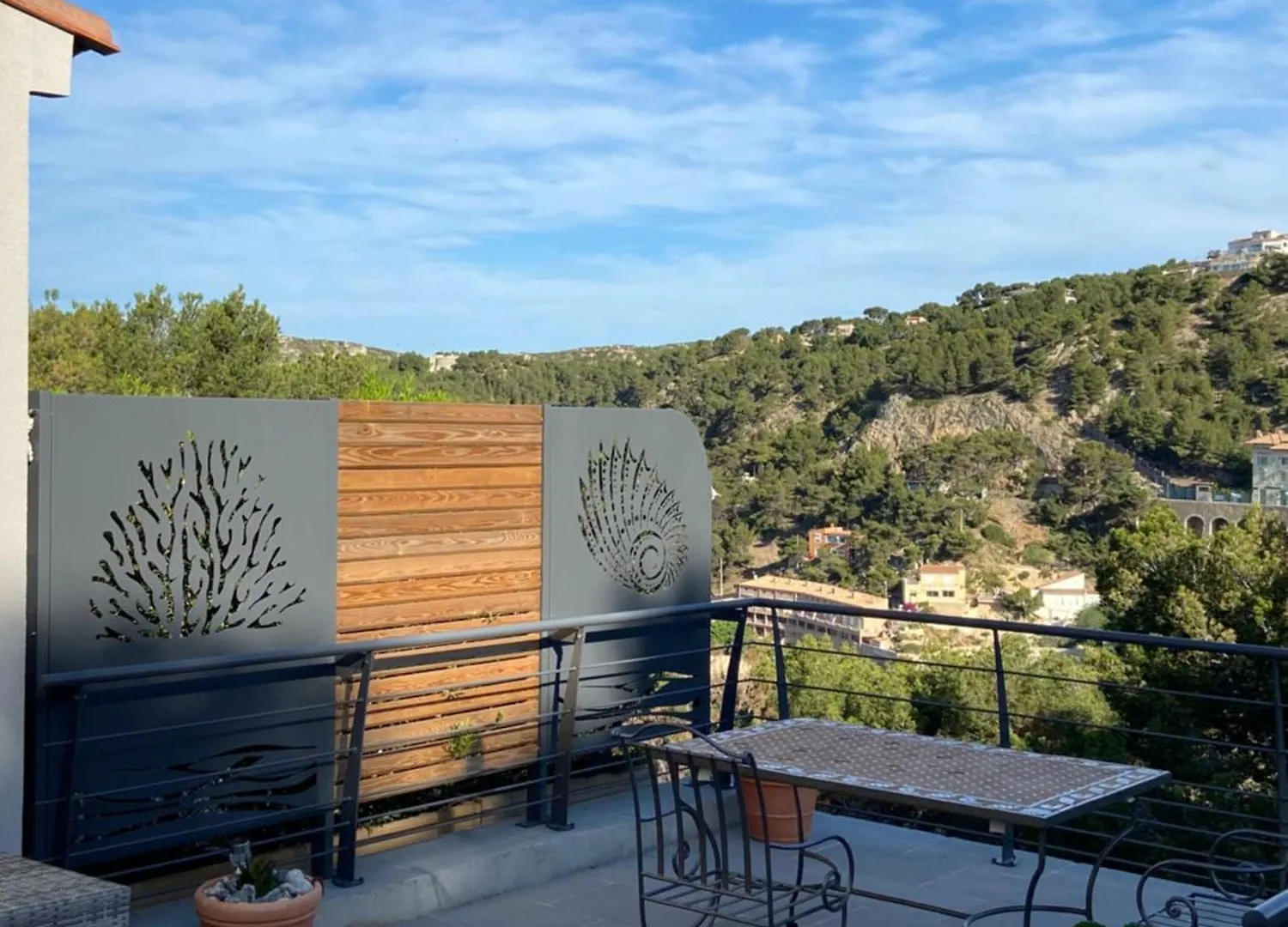 Les Terrasses Des Anthenors Bed & Breakfast Ensues-la-Redonne France